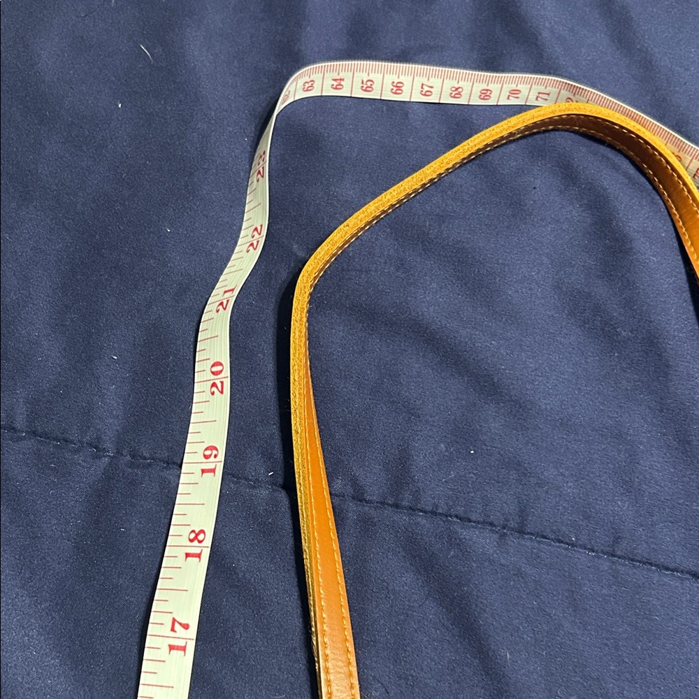 Handcrafted Tan and Cream Woven Round Bag - Picture 8 of 8